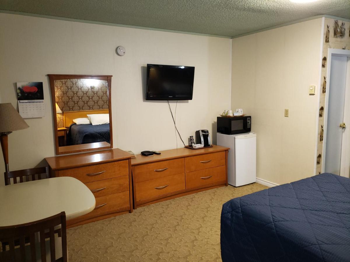 Neepawa Motel Zewnętrze zdjęcie