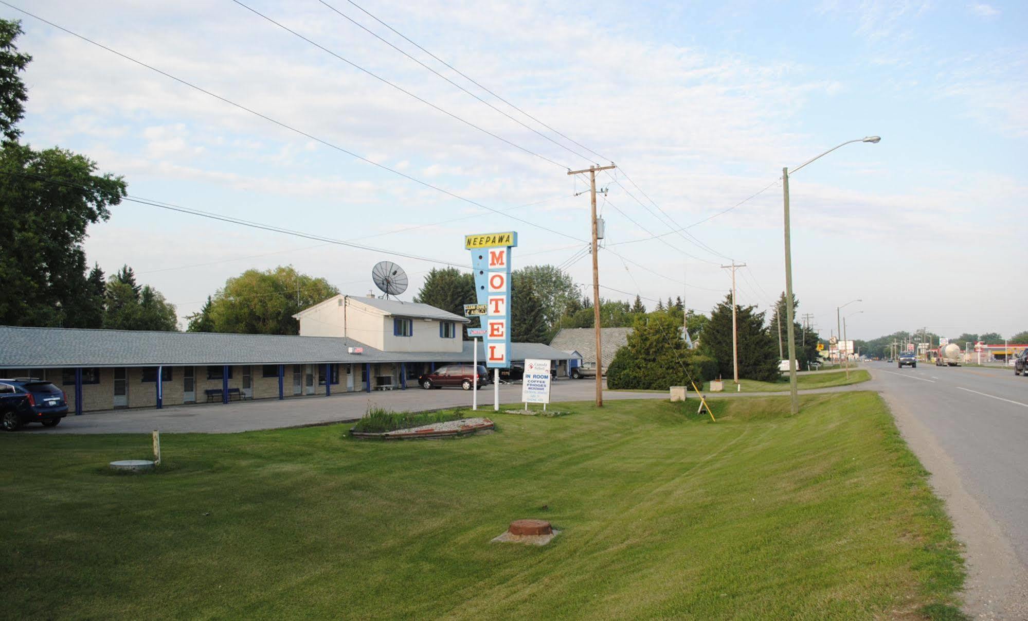 Neepawa Motel Zewnętrze zdjęcie